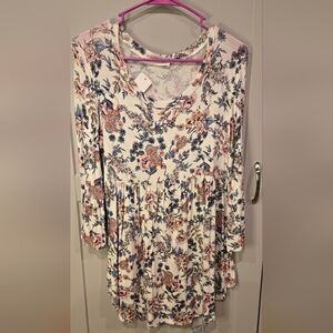 Chris & Carol Cream Floral Tunic Top